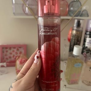 ♥︎ Bath & Body Works ♥︎ Midnight Pomegranate Fragrance Mist